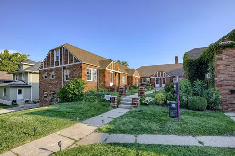 4178 Cass St, Omaha, NE 68131
