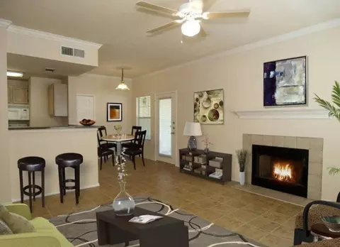 506 Gateway Pkwy, Marble Falls, TX 78654