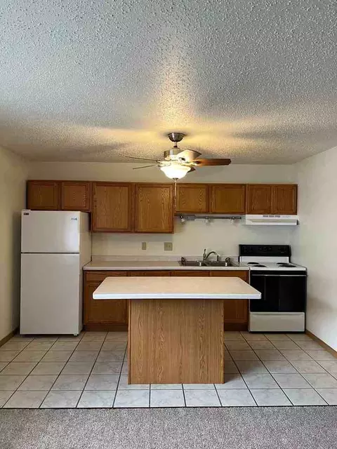 400 Monitor St, La Crosse, WI 54603