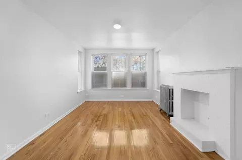 1501 E 68th St, Chicago, IL 60637