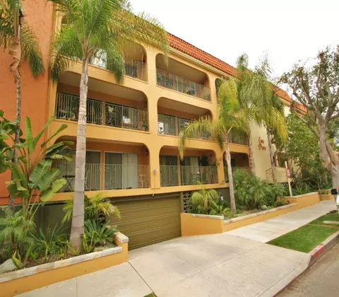 215 Euclid Ave, Long Beach, CA 90803