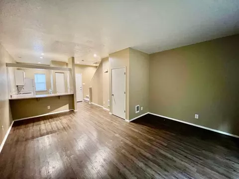 1819 SW 18th Ave, Portland, OR 97201