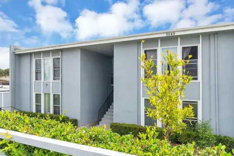 2244 Canyon Dr, Costa Mesa, CA 92627