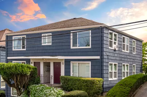517 Newton Street 1921 Taylor Ave N #517-517, Seattle, WA 98109