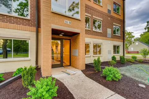 361 Marshall Rd, Bensenville, IL 60106