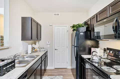 1655 Gilmore Park Ave, Columbus, OH 43204