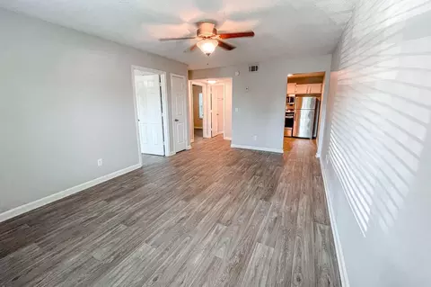 2426 E Main St, Murfreesboro, TN 37127 photo 7