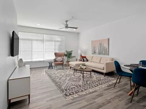 909 E Camelback Rd, Phoenix, AZ 85014 photo 5