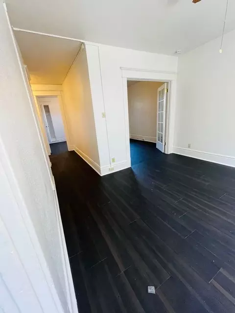 107 1st Ave N, Seattle, WA 98109