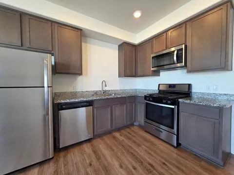 142 E 31st St, National City, CA 91950
