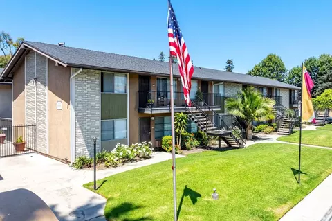 9091 Holder St, Cypress, CA 90630 photo 7