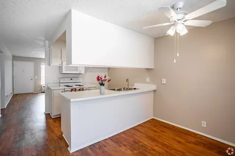 9091 Holder St, Cypress, CA 90630 photo 4
