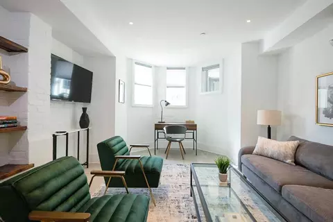 1503 Vermont Ave NW, Washington, DC 20005 photo 4