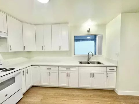 13101 Benton St, Garden Grove, CA 92843