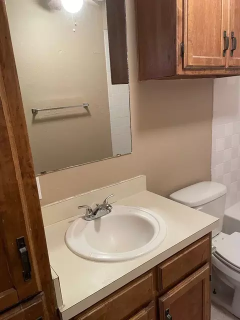 3 N 3rd St, Midlothian, TX 76065 photo 10