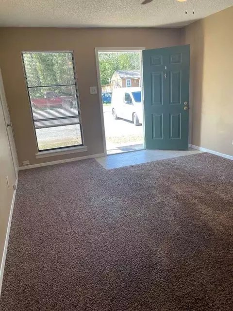 3 N 3rd St, Midlothian, TX 76065 photo 6