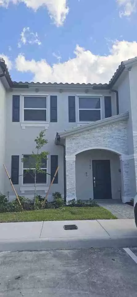 1165 SE 1st St, Homestead, FL 33030