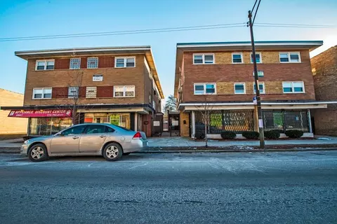 2045 E 75th St, Chicago, IL 60649 photo 6