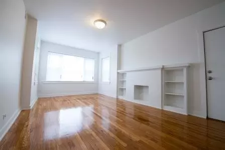 7955 S Bishop St, Chicago, IL 60620 photo 2