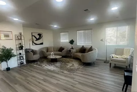 3653 Halldale Ave, Los Angeles, CA 90018