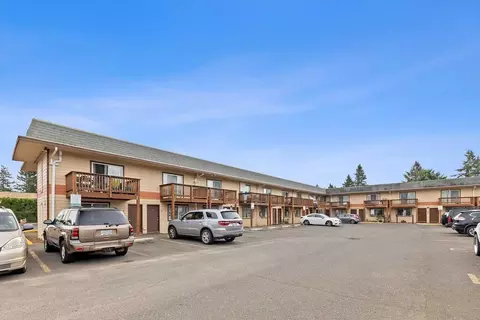 16000 SE Alder St, Portland, OR 97233