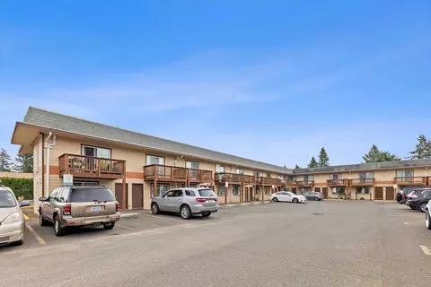16000 SE Alder St, Portland, OR 97233