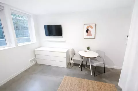 741 Harvard Ave E, Seattle, WA 98102