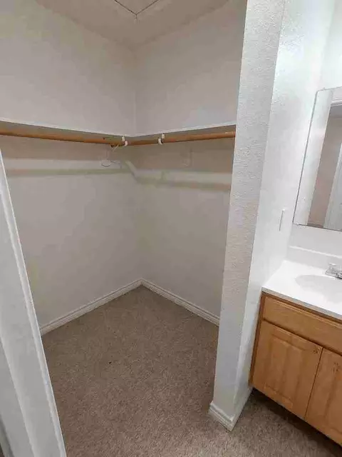 727 E Avenue D, Temple, TX 76501