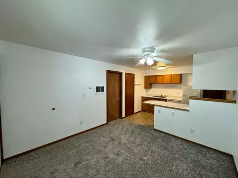 607 C St, Cheney, WA 99004