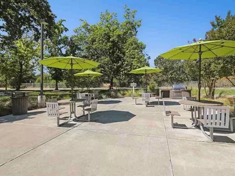 7904 Fall Creek Rd, Dublin, CA 94568 photo 19