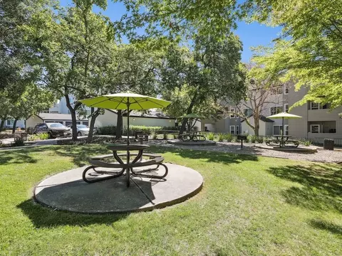 7904 Fall Creek Rd, Dublin, CA 94568 photo 21