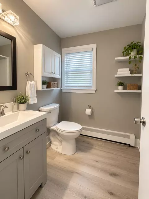 54 Green St, Haverhill, MA 01830