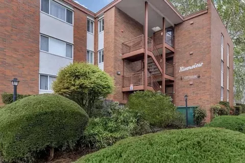 107 Main Ave S, Renton, WA 98057