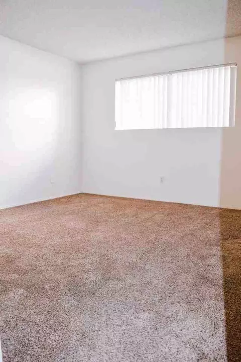 444 460 Graves Ave, El Cajon, CA 92020 photo 7