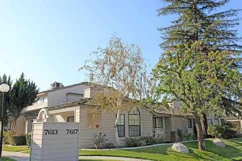 7601 Olympia Dr, Bakersfield, CA 93309