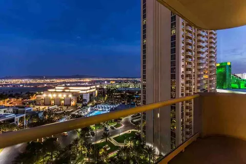 135 E Harmon Ave, Paradise, NV 89109 photo 55