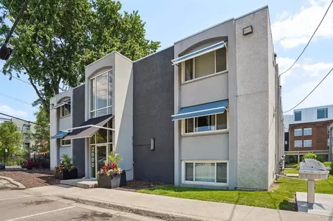 2908 Bryant Ave S, Minneapolis, MN 55408