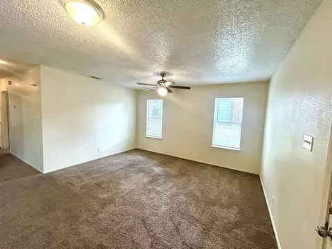 3607 Bremen St, San Antonio, TX 78210