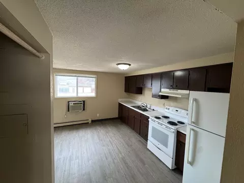1601 30th St NW, Cedar Rapids, IA 52405