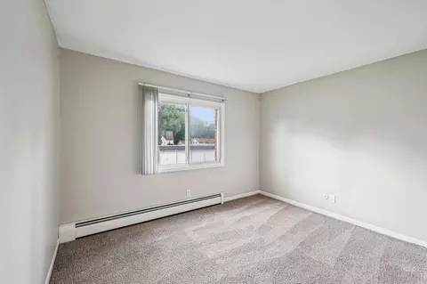 1829 Furness St, Maplewood, MN 55109 photo 5