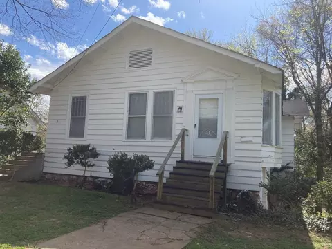 1116 E 2nd Ave SE, Rome, GA 30161