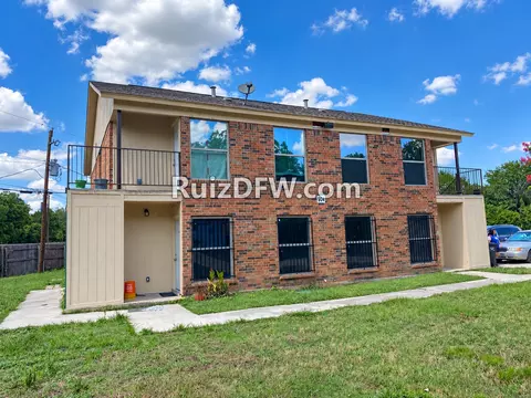 904 Isbell Rd, Fort Worth, TX 76114
