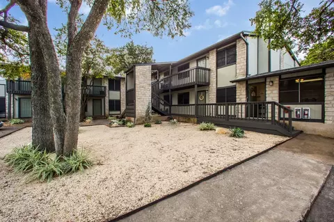 6701 Silvermine Dr, Austin, TX 78736