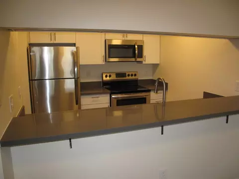 12250 Greenwood Ave N, Seattle, WA 98133