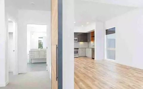 715 E Pine St, Seattle, WA 98122 photo 30
