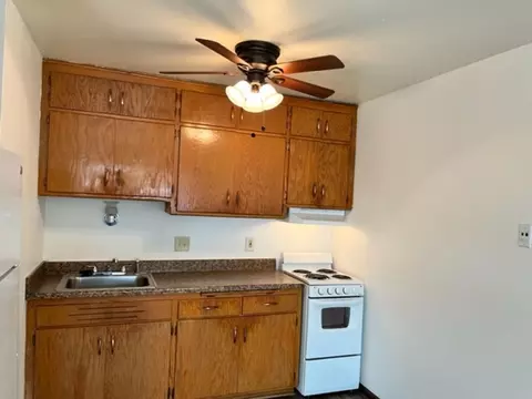 3010 5th Ave, South Milwaukee, WI 53172