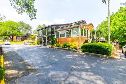 421 Meadowood Dr, Lithonia, GA 30038 photo 32