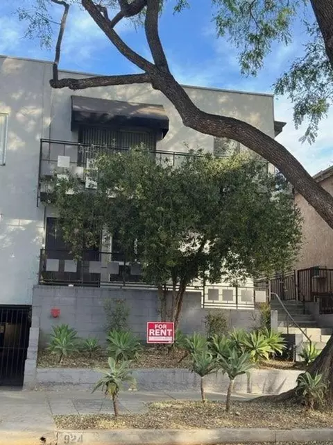 924 N Stanley Ave, West Hollywood, CA 90046