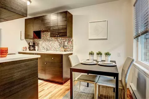 512 5th Ave W, Seattle, WA 98119