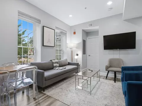 2400 M St NW, Washington, DC 20037